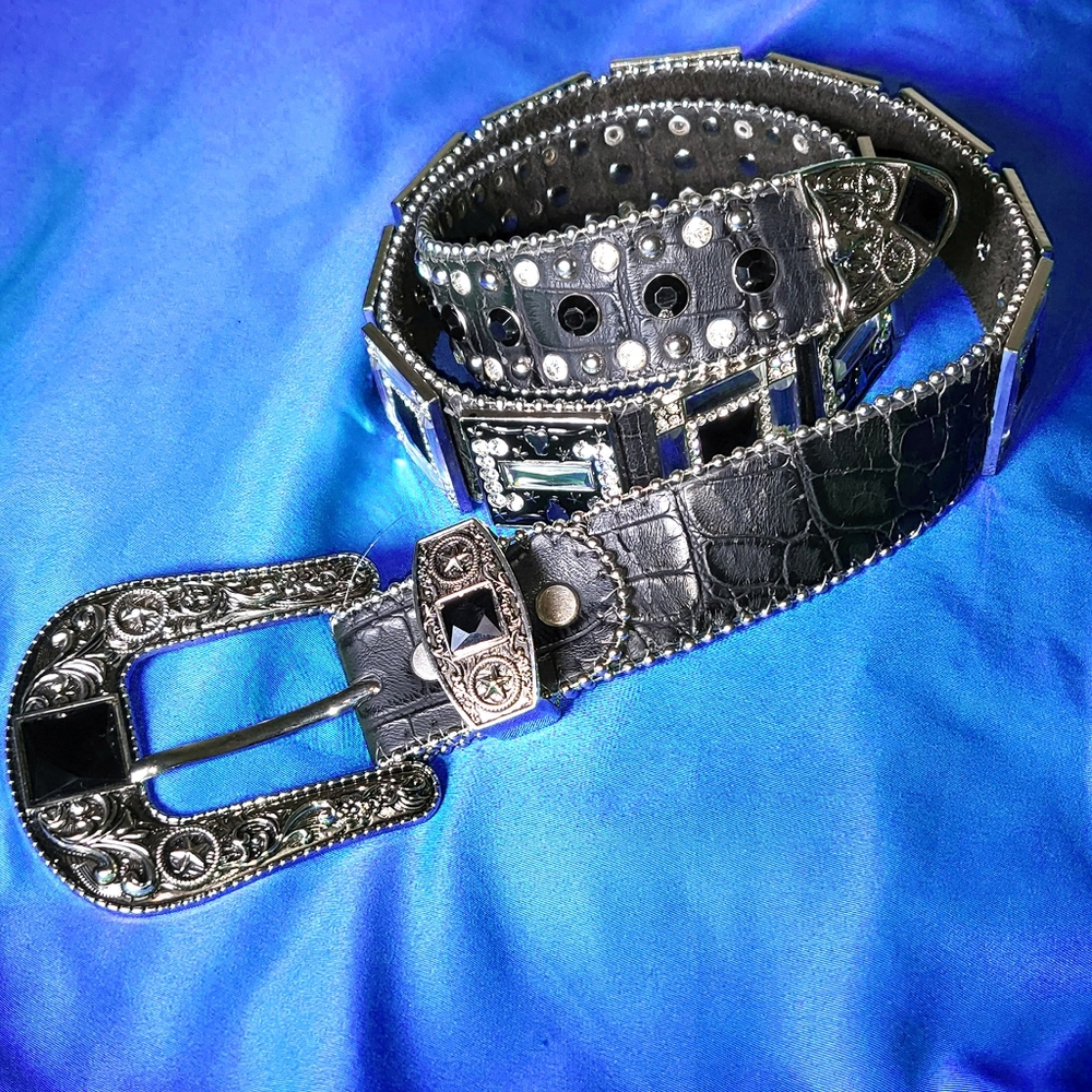 Cowboy/ Ranch Belt, Full Metal Buckle, Authentic Glass Crystals Size Medium